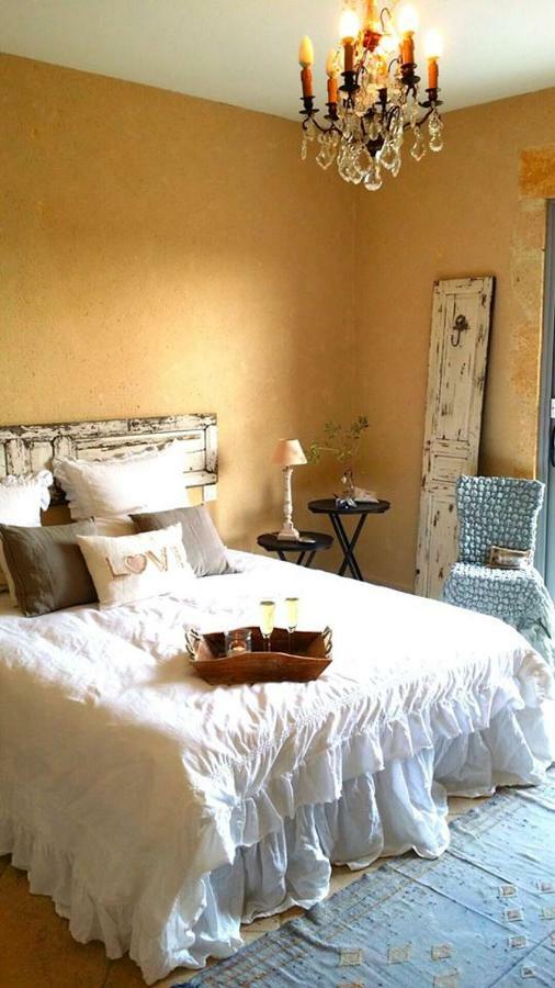 Bed and Breakfast Fontaine De Cerier Castillon-du-Gard Exterior foto